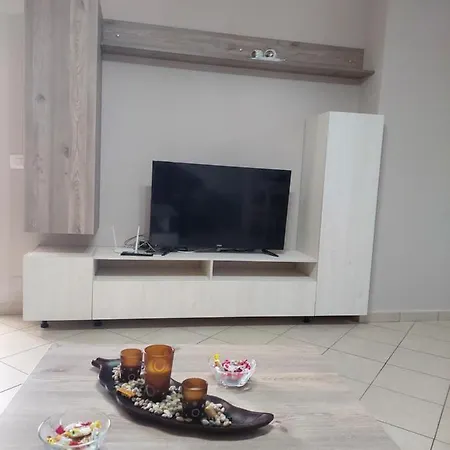 B & D Saranda